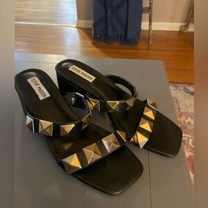 Steve Madden Black Gold Studded Slip On Square Toe Leather Heeled Sandal 9
